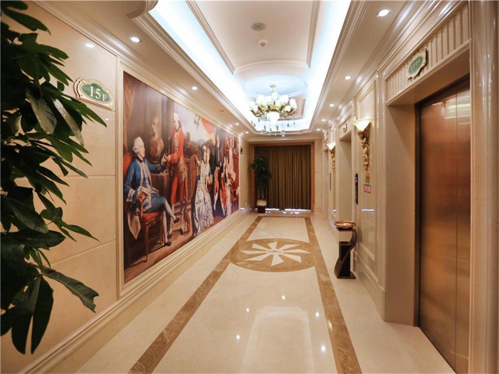 Vienna International Hotel Yantai Changjiang Road Xingyi Square Branch Dış mekan fotoğraf